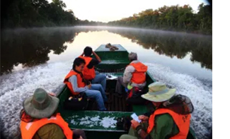 Earthwatch Expedition: Amazon Riverboat Exploration