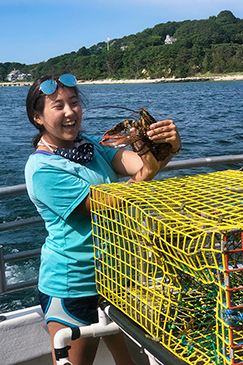 Earthwatch Girls in Science fellows will join researchers at Woods Hole Oceanographic Institution (WHOI), to investigate marine mammal mass strandings.