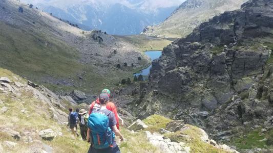 hiking in the pyrenees