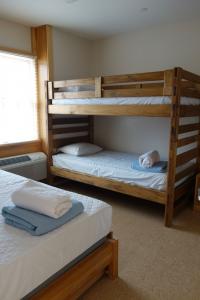 bunk beds accommodations